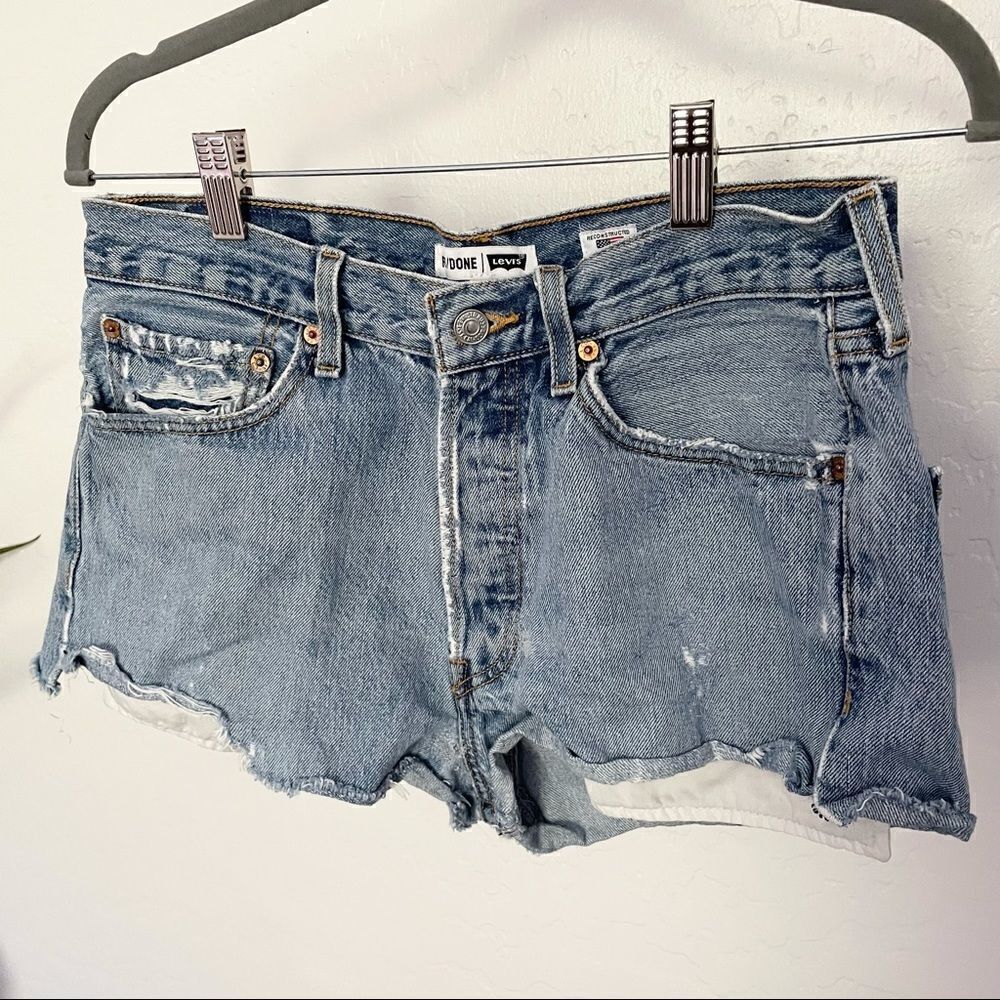 LEVI’S RE/DONE The Short Shorts Cut Off Pockets Show Jean Shorts - Picture 3 of 13